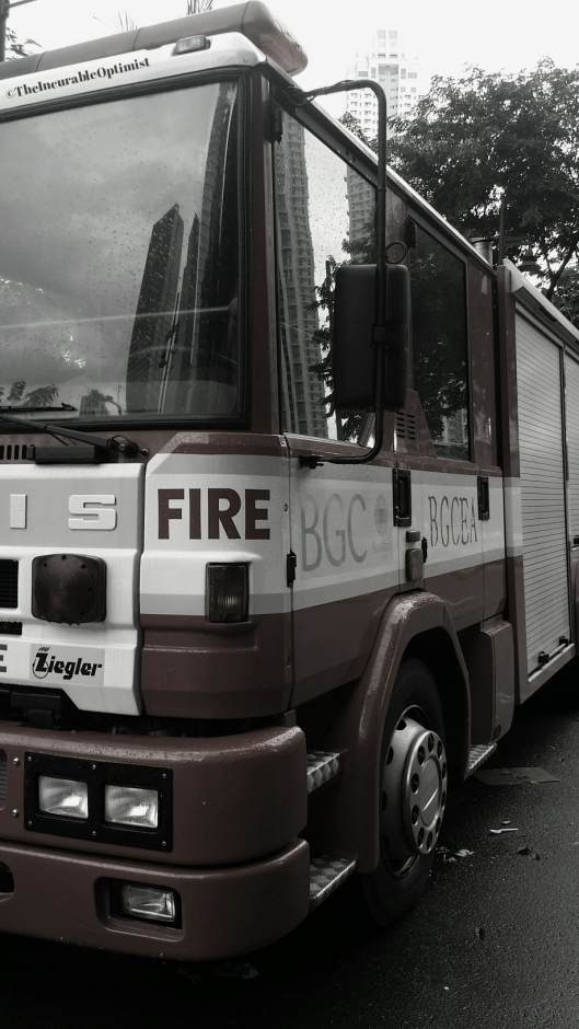 Picture of a Fire Truck by TheIncurableOptimist